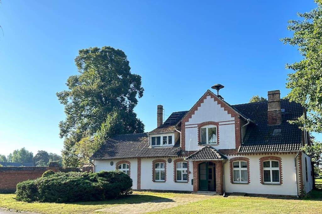 Ferienhaus Sommer Linden Deyelsdorf エクステリア 写真