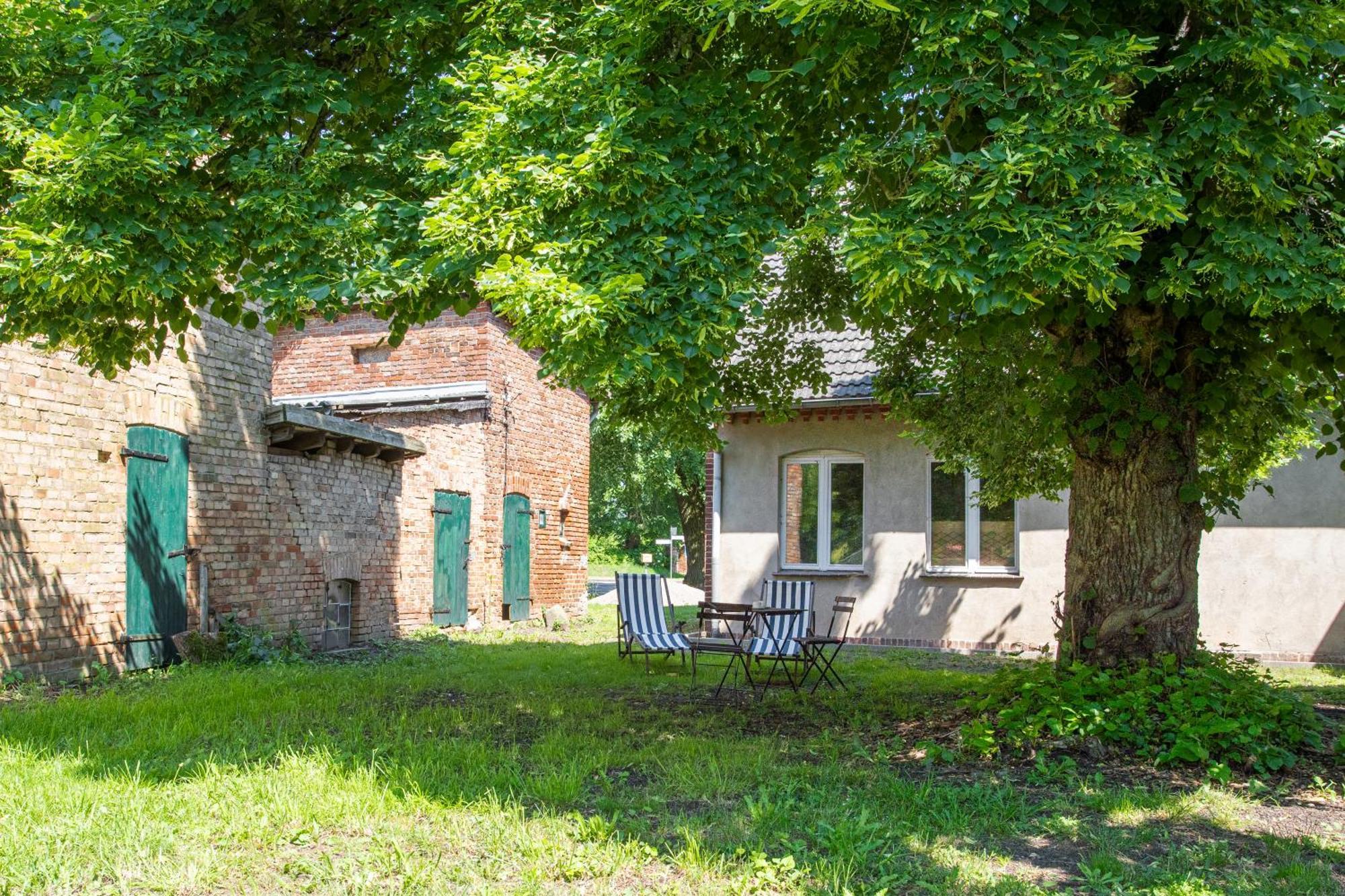 Ferienhaus Sommer Linden Deyelsdorf エクステリア 写真